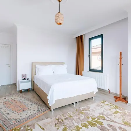Βίλα Chic W Pool Garden Fireplace In Sile *